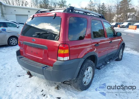 2005 Ford Escape Xlt из США, поврежденный, VIN 1FMYU93105KA44443